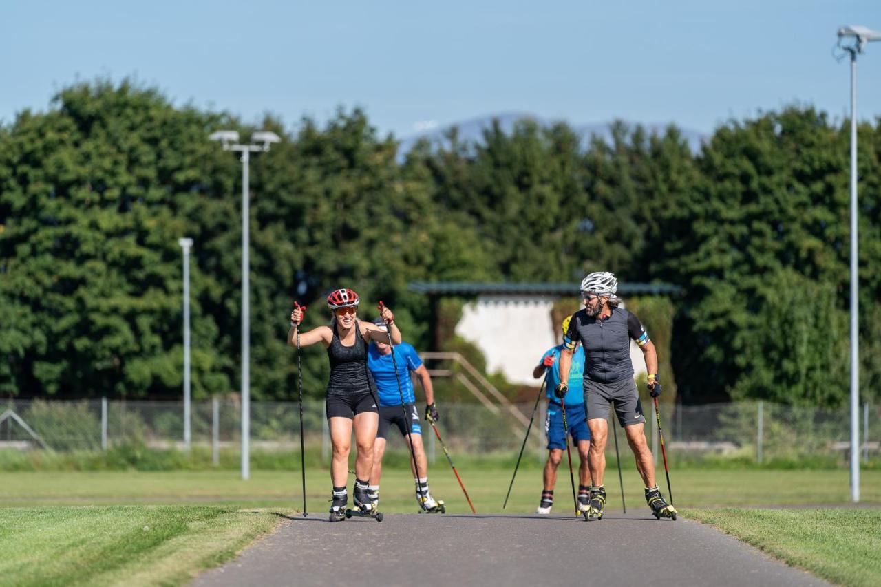 Camping Sportzentrum Zeltweg - A Silent Alternative المظهر الخارجي الصورة